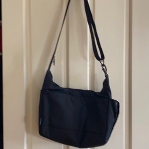 Black pacsafe bag